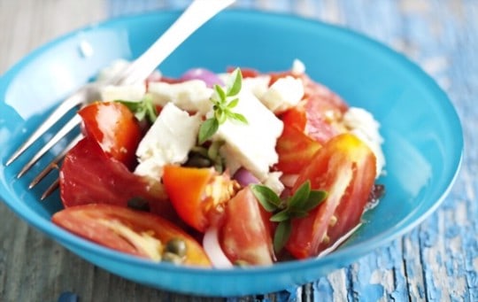 tomato and basil salad