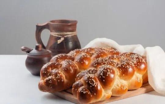 What to Serve with Challah Bread? 8 BEST Side Dishes
