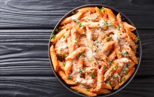 What to Serve with Penne alla Vodka? 8 BEST Side Dishes