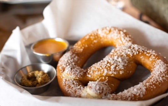 what to serve with soft pretzels best side dishes