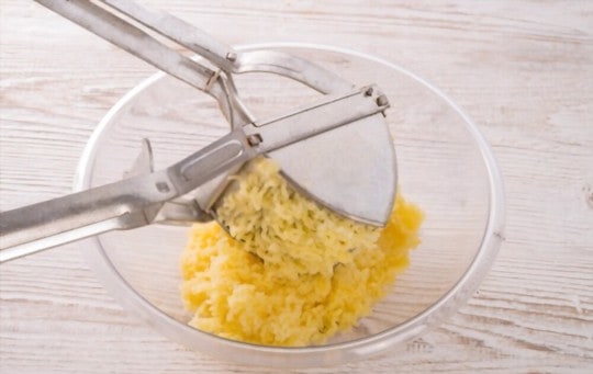 The 5 Best Substitutes for Potato Ricer