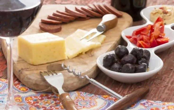 What Does Havarti Cheese Taste Like? Does Havarti Cheese Taste Good?