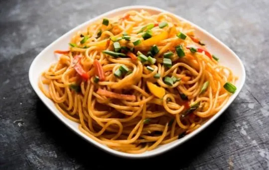 The 5 BEST Substitutes for Hakka Noodles